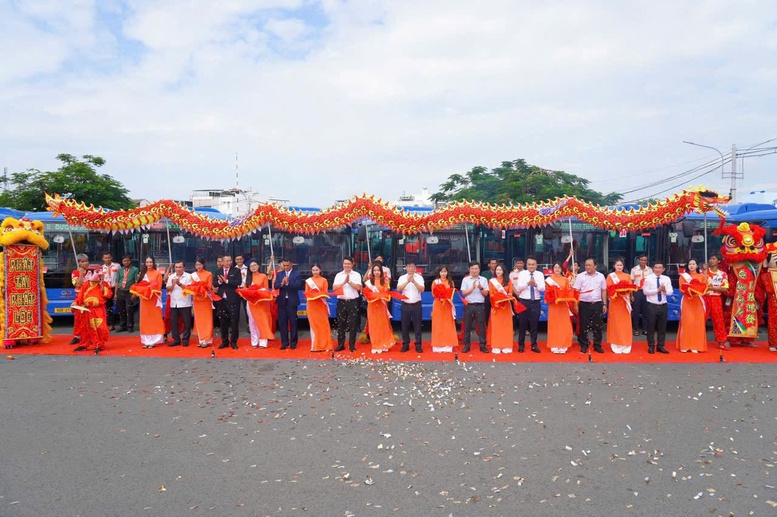 TPHCM công bố 35 tuyến xe buýt trợ giá do Công ty Phương Trang vận hành
